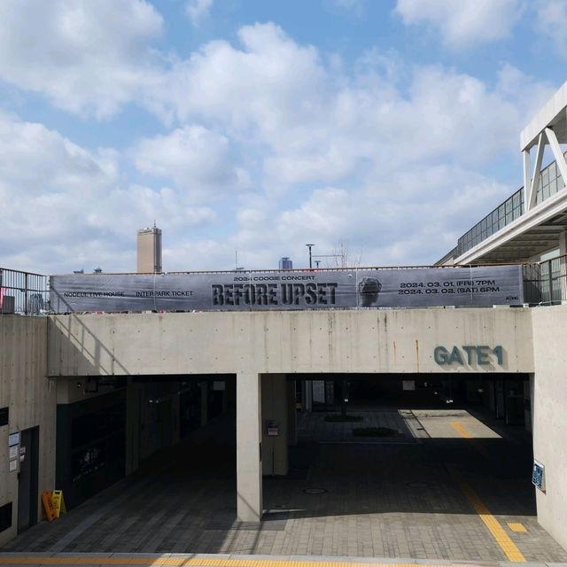 首爾 龍山 在島上的公演場