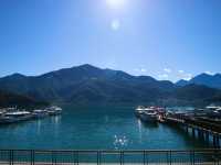 SUN MOON LAKE 