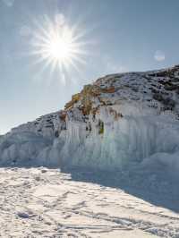 The ice of lake Baikal 