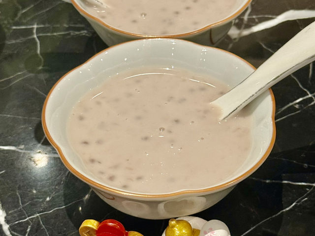 高雄福華大飯店（珍珠坊）重新裝潢過富麗堂皇.美食非吃不可
