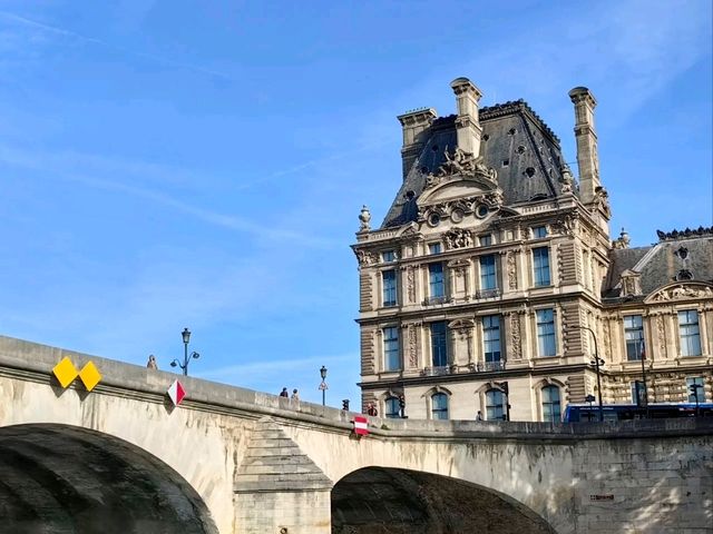Seine River: The Right Bank’s Golden Stage of Power