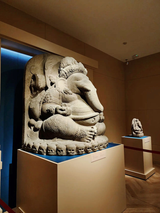 A Must-Visit Near Wat Pho : The National Museum Bangkok