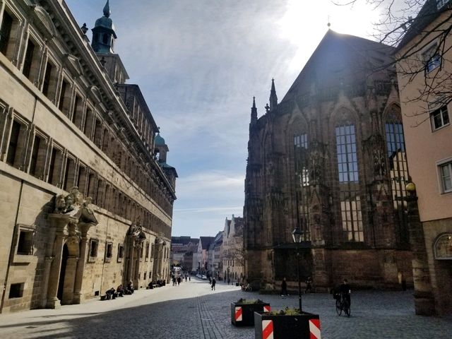 [🇩🇪ニュルンベルク] 中世都市で宗教建築を堪能できる、おすすめの教会3つ