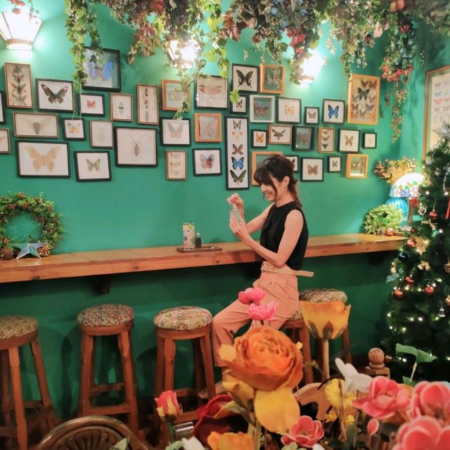 【バンコク】花びらが閉じ込められた氷🌸Featherstone