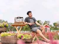 สวนดอกไม้ บ้านไร่นายรุ่ง กาญจนบุรี