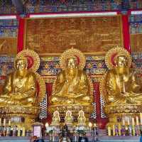 วิหารพระอวโลกิเตศวร พระกวนอิมโพธิสัตว์