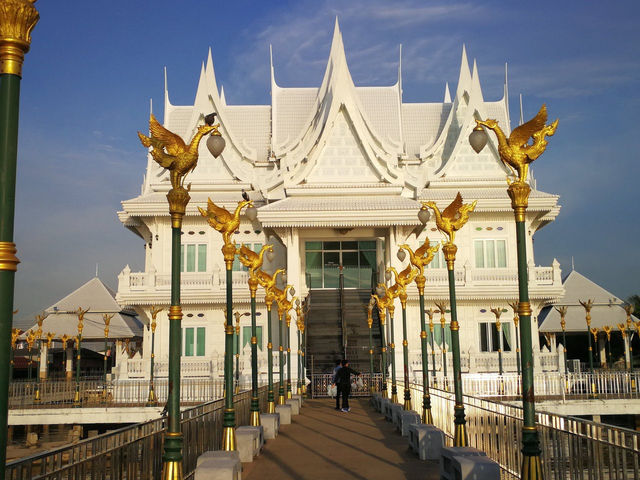 🌿🚤 PAKKRET WEEKEND ESCAPE: Bangkok’s Secret Riverside Paradise! 