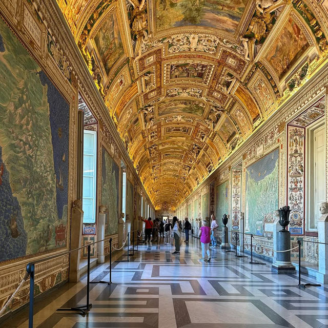 🎨✨ "A Brush with Divinity: One Heavenly Day in the Vatican Museums’ Courtyard