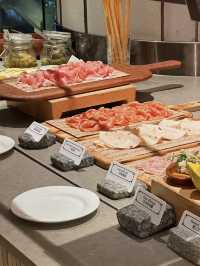 美食推介✨🇭🇰尖東五星級酒店自助餐🍖🍽️