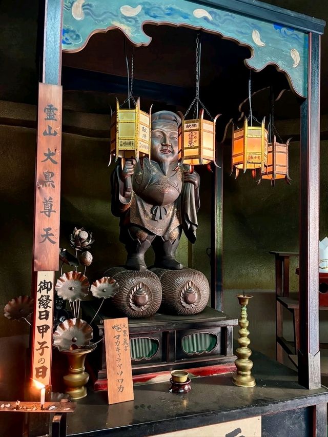 Giant Buddha & Peaceful Vibes