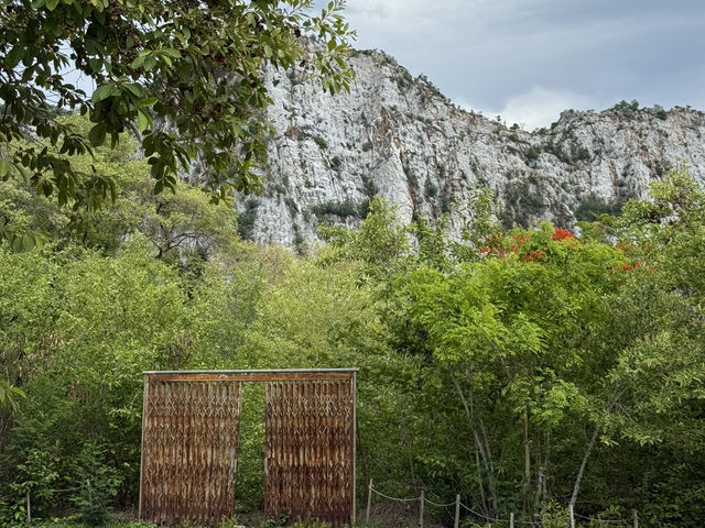 Quarry Haus – คาเฟ่เก๋กลางเขางู ที่ต้องมาเช็คอิน