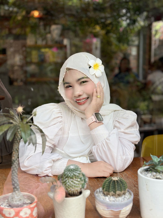 Little art coffee - คาเฟ่ ทุ่งสง 