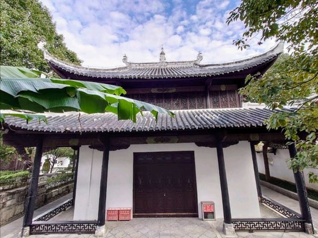 貴州 | 甲秀樓，貴陽市區內的代表性建築