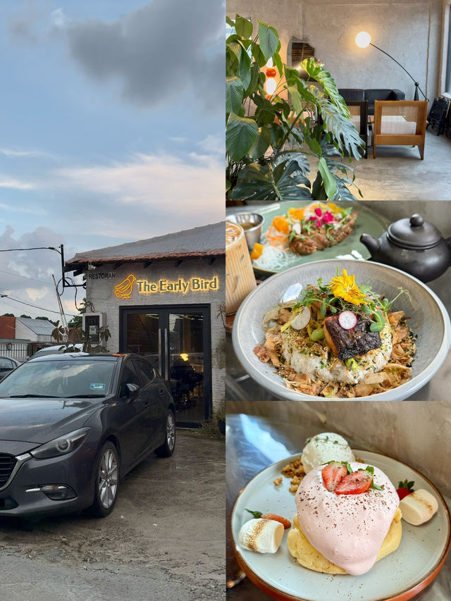 The Best JB Day Trip for Foodies and Shoppers Alike