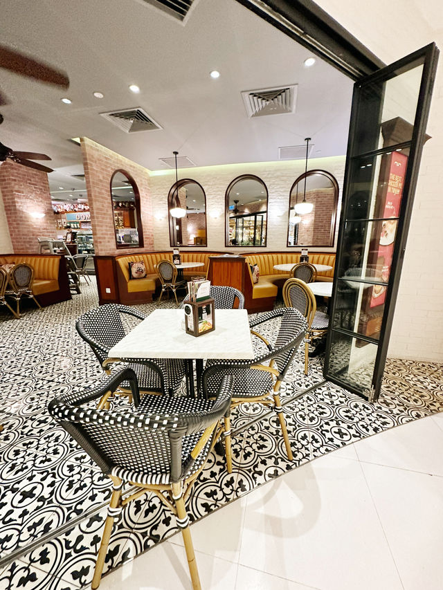 Classic Comfort at DÔME Bangsar Shopping Centre