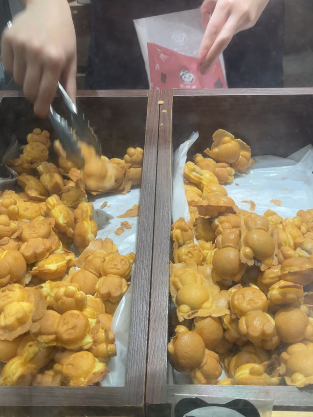 แพนเค้กสอดไส้ หน้าสถานี ueno 
