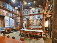 ร้านผาม Paam ร้านที่มีความเป็นพื้นถิ่นผสมสมัยใหม่