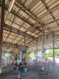ก๋วยเตี๋ยวเรือ โรงสี ร้านเล็กๆ ริมแม่น้ำเจ้าพระยา