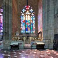 St. Vitus Cathedral in Summer: Prague’s Gothic Masterpiece Under the Sun