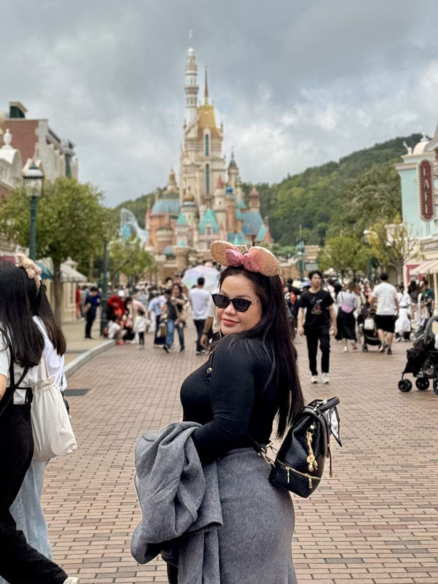 Hong Kong Disneyland 