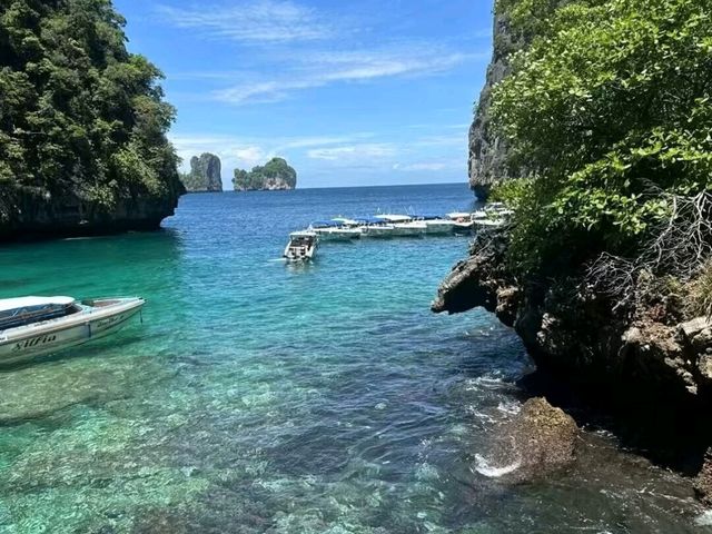 Phi Phi Islands: Thailand's Postcard-Perfect Tropical Paradise