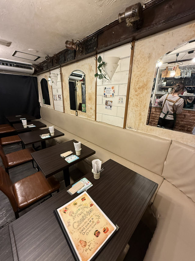 【東京観光】˗ˏˋ 食べると幸せ訪れる⁈とろふわオムライス🐣ˎˊ˗