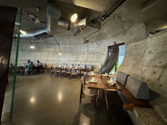 Hidden Gem in Phnom Penh: One More Restaurant Boeung Kak