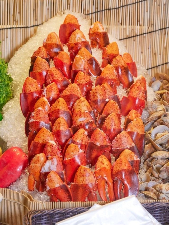 超值自助餐🦞🦀 震憾海鮮山誰還沒去！？
