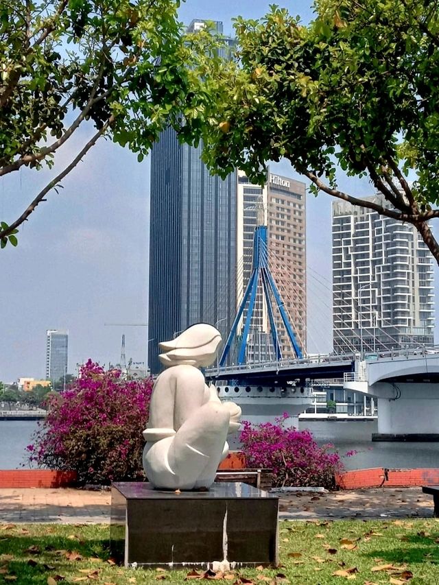 เดินเล่น🚶‍♀️ชมสองฝั่งแม่น้ำฮัน