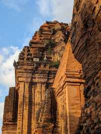 🇻🇳 Cham Towers Po Nagar: A Greeting from Ancient Times in Nha Trang! 🗿