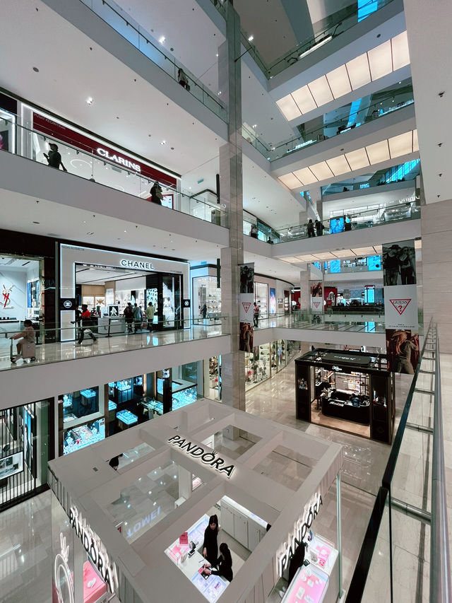 Pavilion Kuala Lumpur – Iconic Shopping Haven in the Heart of the City