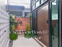 Chedi View Hostel & Rooftop Bar 🏙️