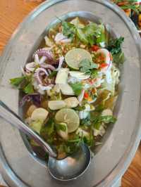 ร้านอาหารและคาเฟ่บรรยากาศดีใกล้ทางด่วนศรีสมาน