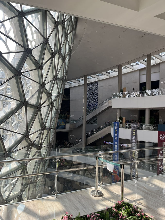 ShanghaiNaturalHistoryMuseum ไดโนเสาร์คือเท่สุด🦖🌿