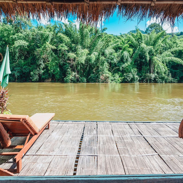 River Kwai Jungle Rafts Floating Hotel 
