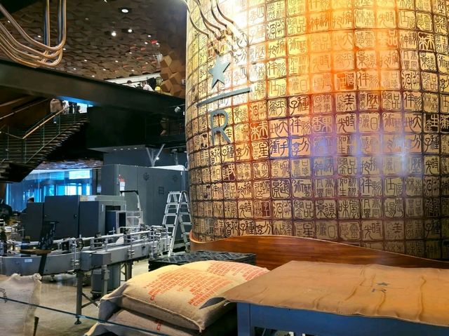 Shanghai’s Coffee Wonderland : Starbucks Roastery Shanghai