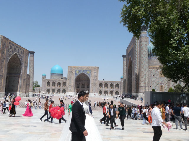 🕌【サマルカンド】の心臓！レギスタン広場の絶景に感動✨