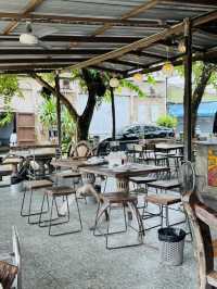 ร้าน “ยินดี” ที่ได้ชิลล์…ริมแม่น้ำจันทบุรี