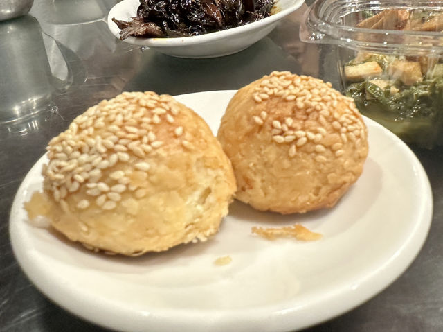 臺北大安 中正紀念堂在地老店 盛園絲瓜小籠湯包