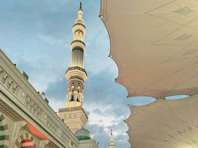 🕌 Nabawi Mosque: The Heart of Madinah 🌙