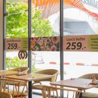 บุฟเฟ่ต์มื้อกลางวันสุดคุ้ม โรงแรมใจกลางเมืองระยอง