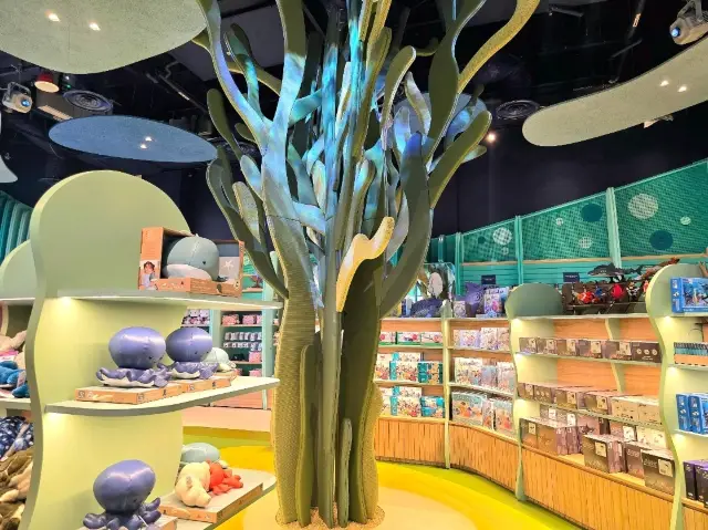 Oceanarium Store: Bring the Sea Home