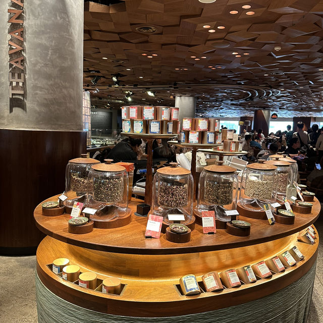 上海嘅 Starbucks Reserve Roastery 上海星巴克臻選烘焙工坊體驗☕️