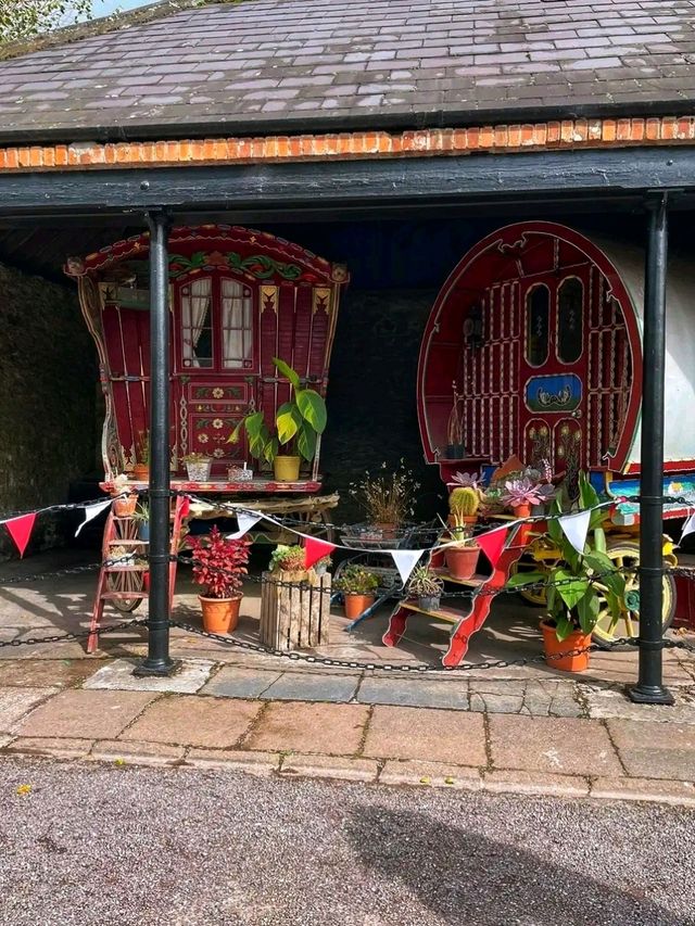 Blarney Castle – Ireland’s Legendary Fortress Blarney Castle – Ireland’s Legendary Fortress