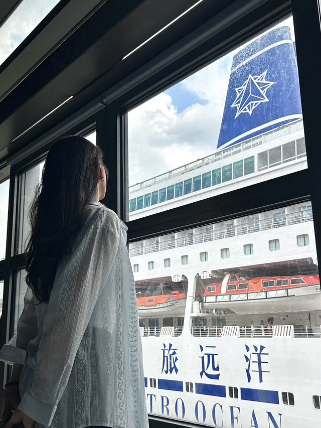 🚢坐上鼓浪屿號 陰雨下海邊氛圍感滿分