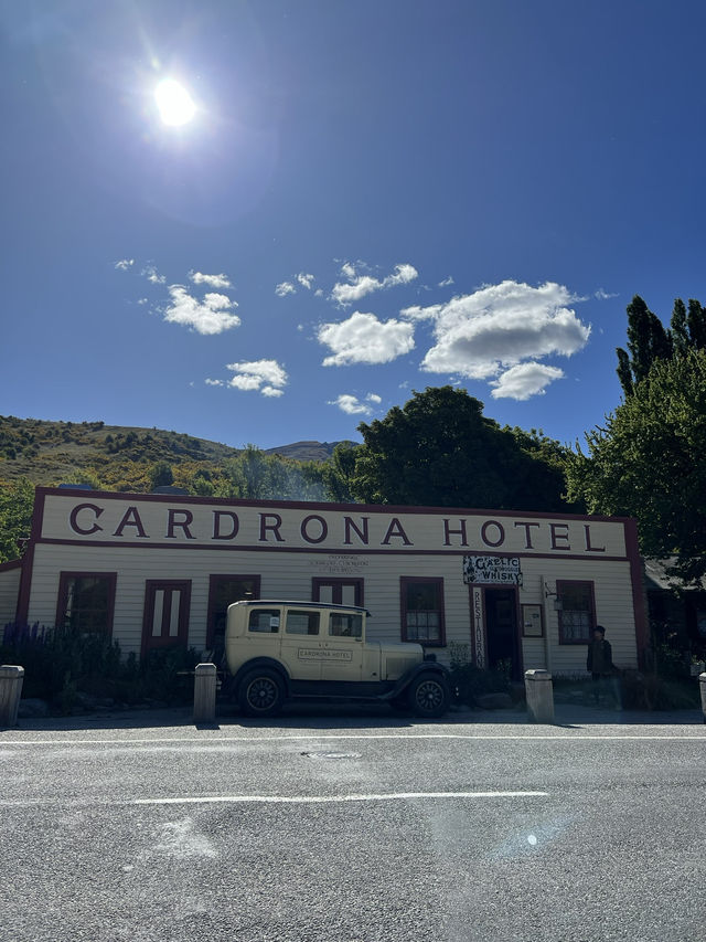 紐西蘭景點推薦—Cardrona Hotel 🍻🏨 紐西蘭景點推薦—Cardrona Hotel 🍻🏨