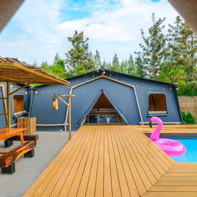 "Giant Cabin Glamp G2" ห้องพักสไตล์แกลมปิ้งเขาใหญ่