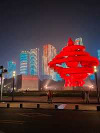 May 4th Square แลนด์มาร์คที่ต้องมาให้ได้สักครั้ง