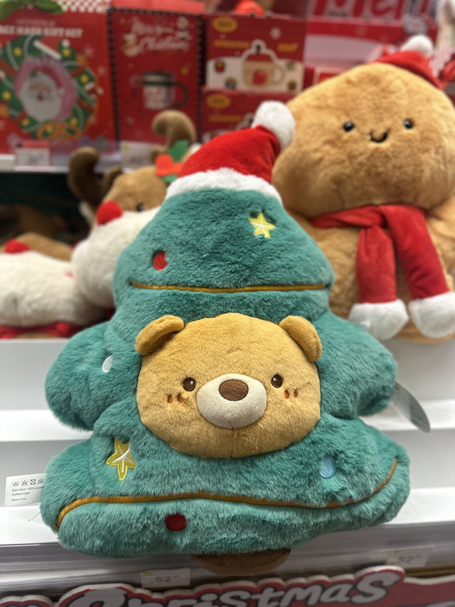 Rongjiang’s Quirkiest Shopping Spot: KKV at Paradigm Mall 💖🎁