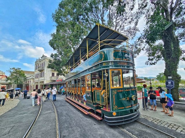 蹒跚小旅人的时空奇遇，在世界遗产碉楼与百年骑楼间，聆听华侨故事